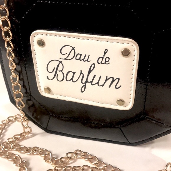 NWT Purse- Perfume Bottle Shape- Shoulder/Crossbody - Picture 3 of 8